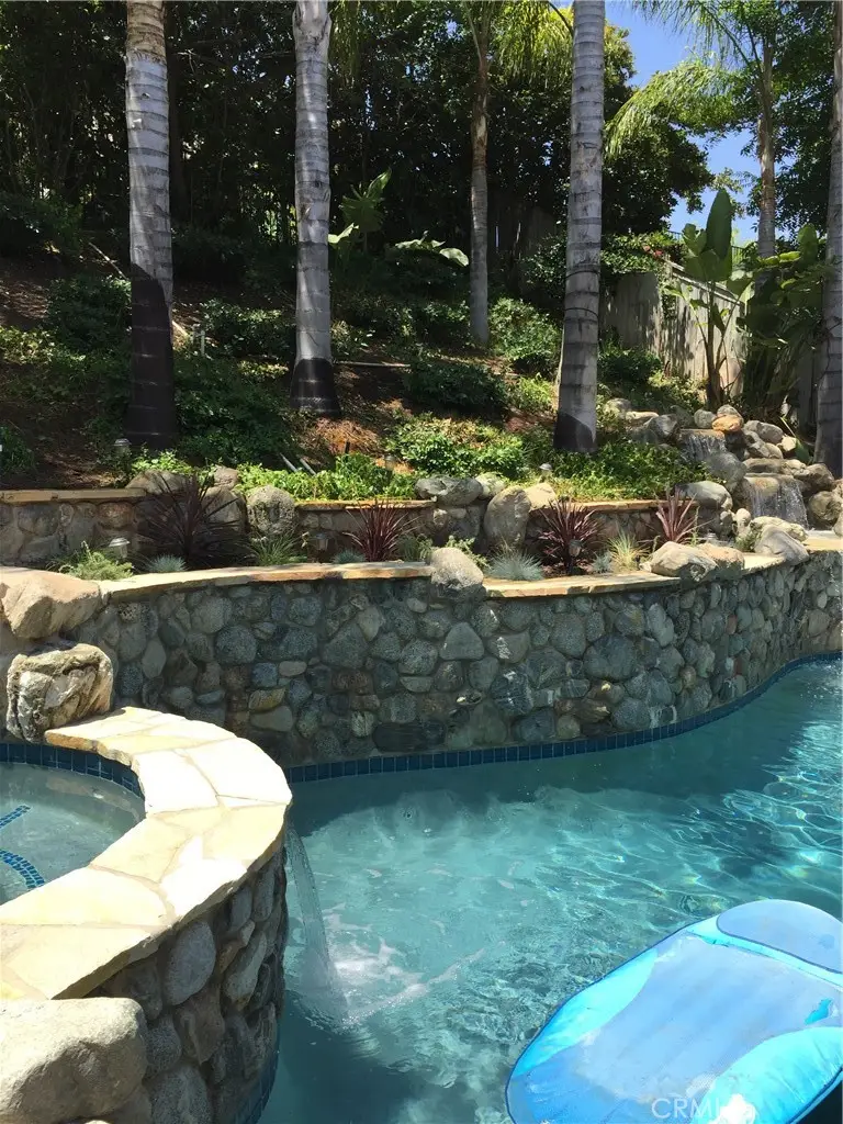 992 Chinotto Circle, Corona, CA 92881 - #1