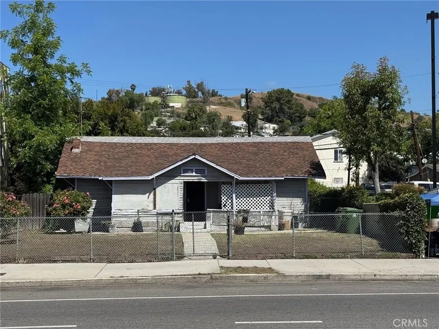 5077 Huntington N, Los Angeles, CA 90032 - #2
