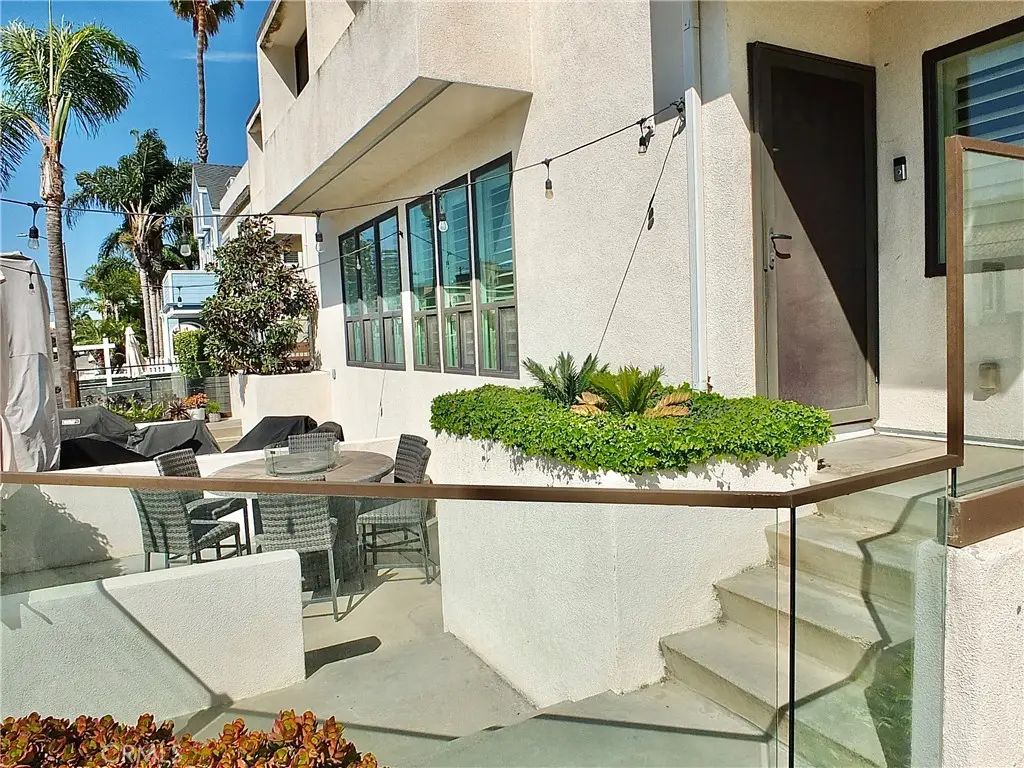 36 Corona Avenue #A, Long Beach, CA 90803 - #1
