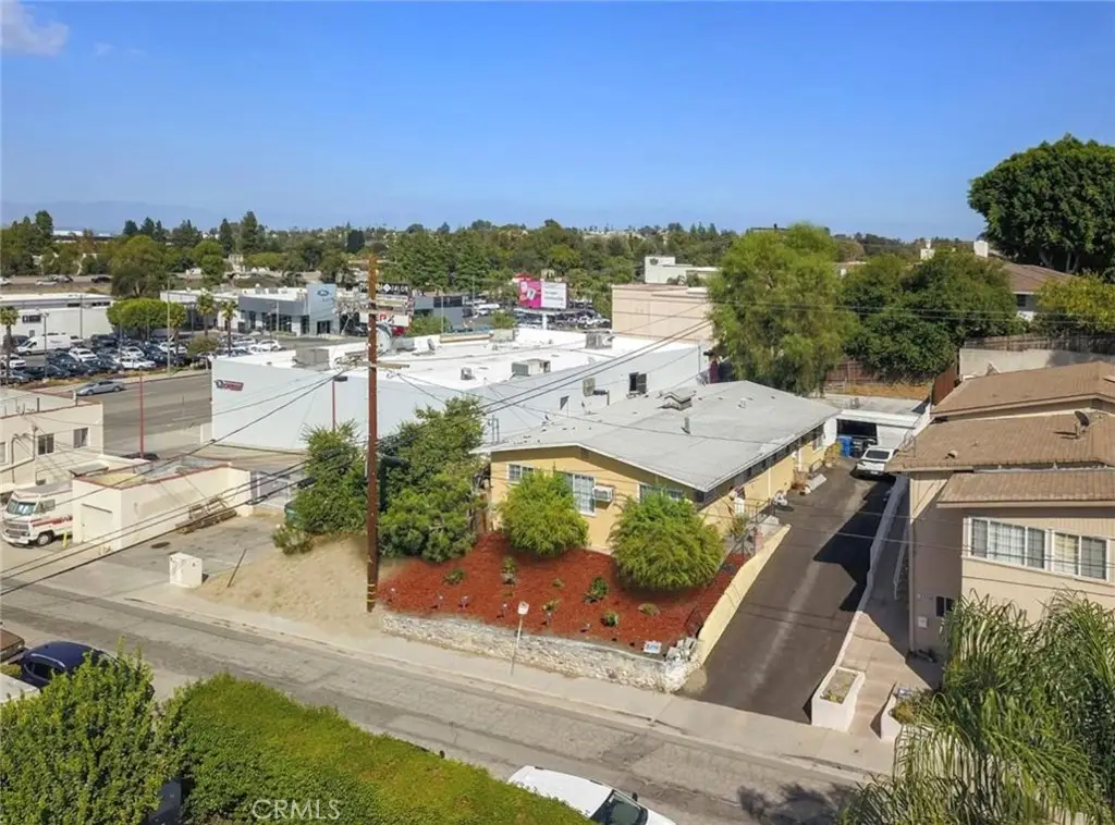 5354 De Roja, Woodland Hills, CA 91364 - #1