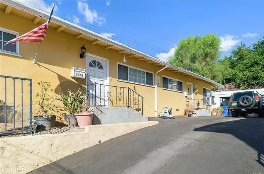 5354 De Roja, Woodland Hills, CA 91364 - #2