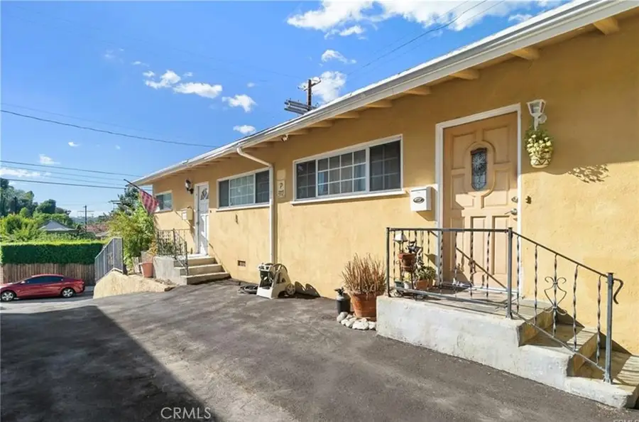 5354 De Roja, Woodland Hills, CA 91364 - #3