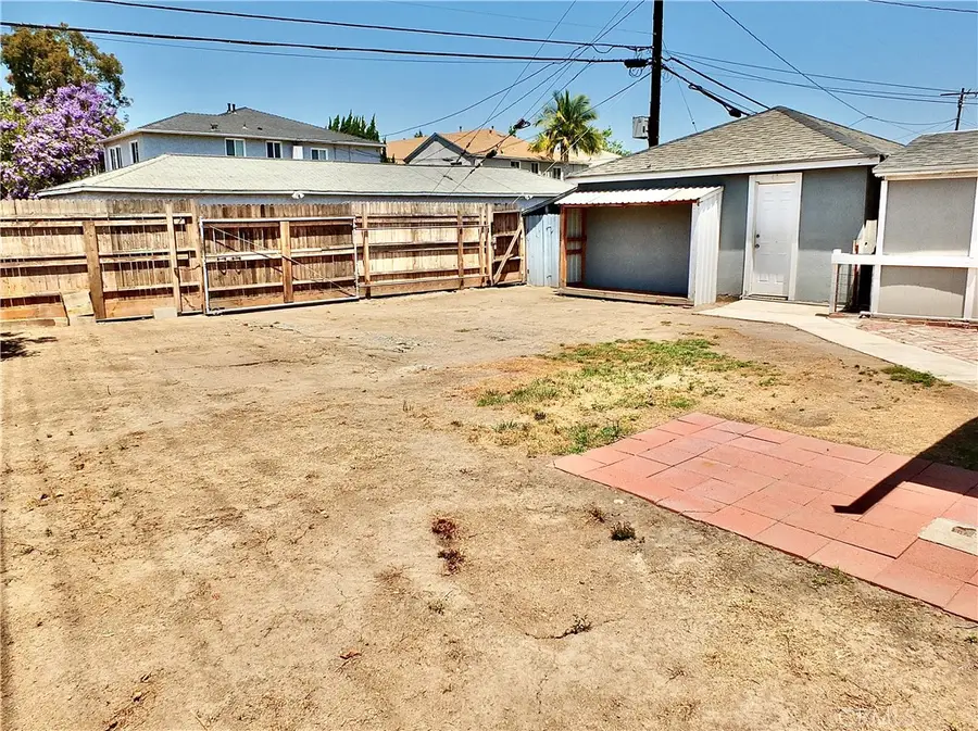 4451 E Goldfield Avenue, Long Beach, CA 90807 - #2