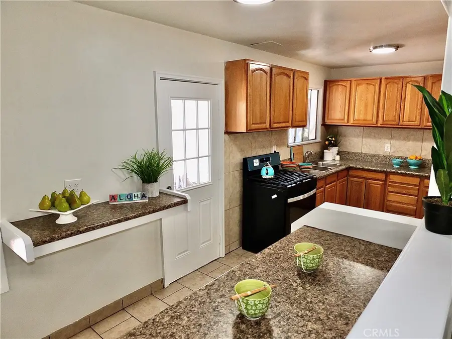 4451 E Goldfield Avenue, Long Beach, CA 90807 - #3