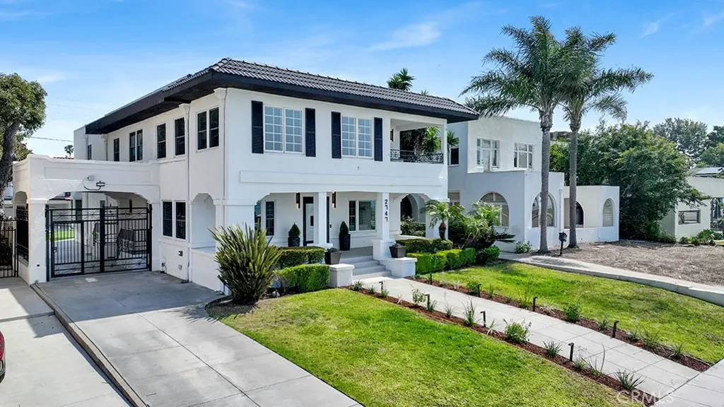 2747 E Ocean Boulevard, Long Beach, CA 90803 - #1