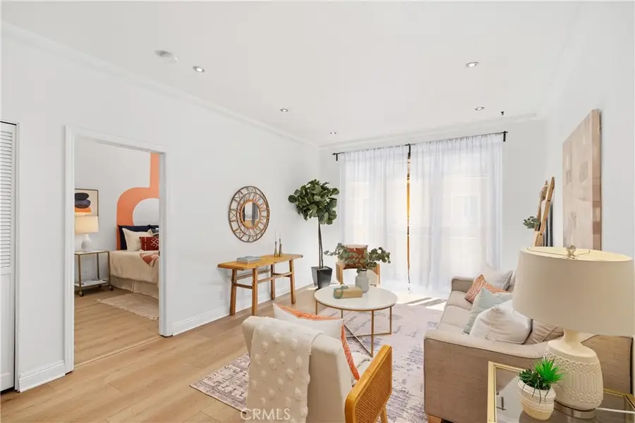 828 N Hudson Avenue #106, Los Angeles, CA 90038 - #3