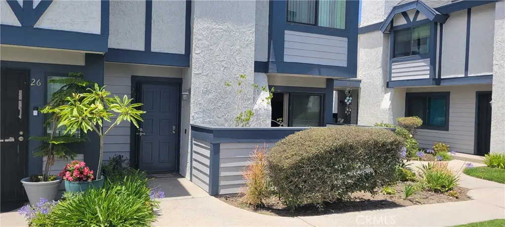 19231 Sherman #27, Reseda, CA 91335 - #1
