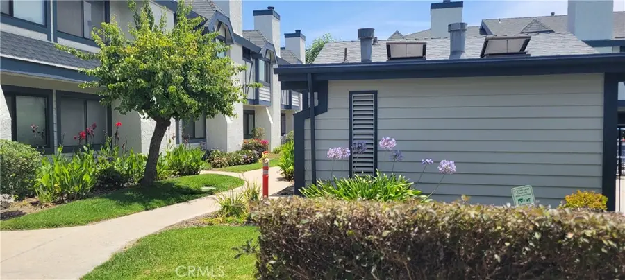 19231 Sherman #27, Reseda, CA 91335 - #2
