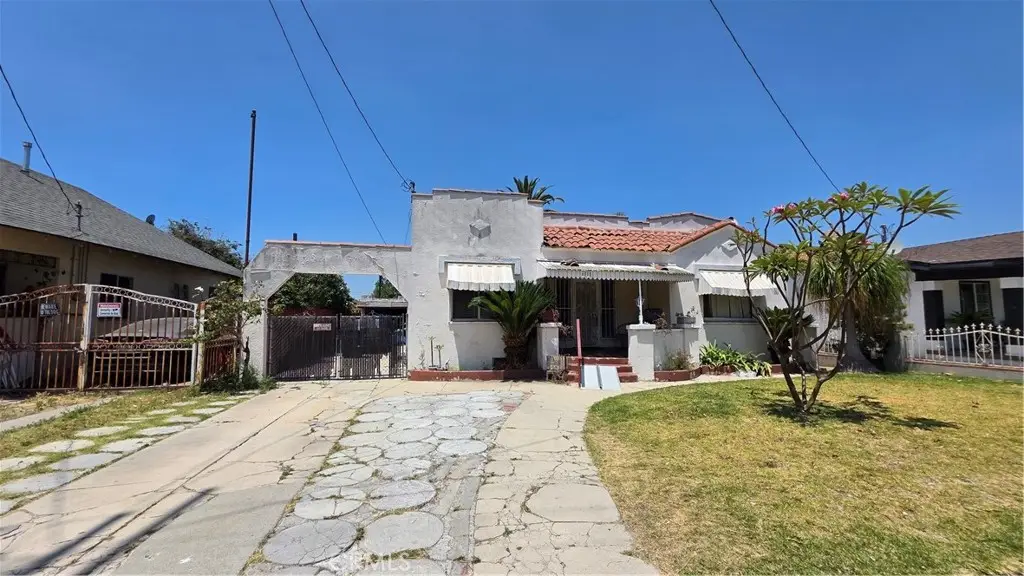 6505 Albany, Huntington Park, CA 90255 - #1