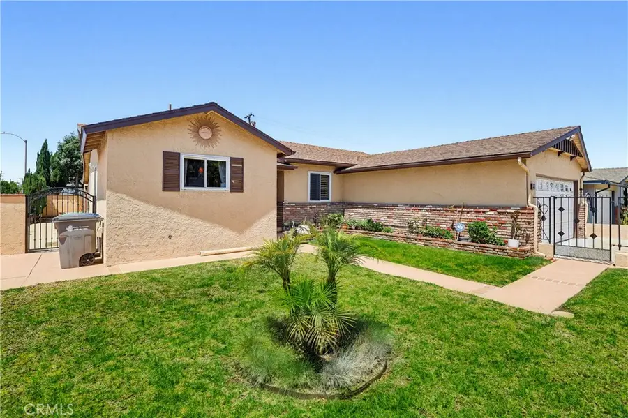 555 W Shadwell, Carson, CA 90745 - #3