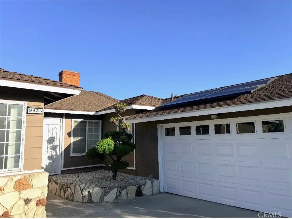 9425 S 10th, Inglewood, CA 90305 - #1