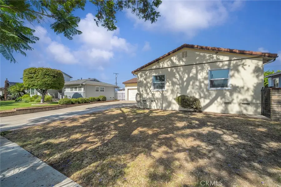 1610 N Linwood, Santa Ana, CA 92701 - #2