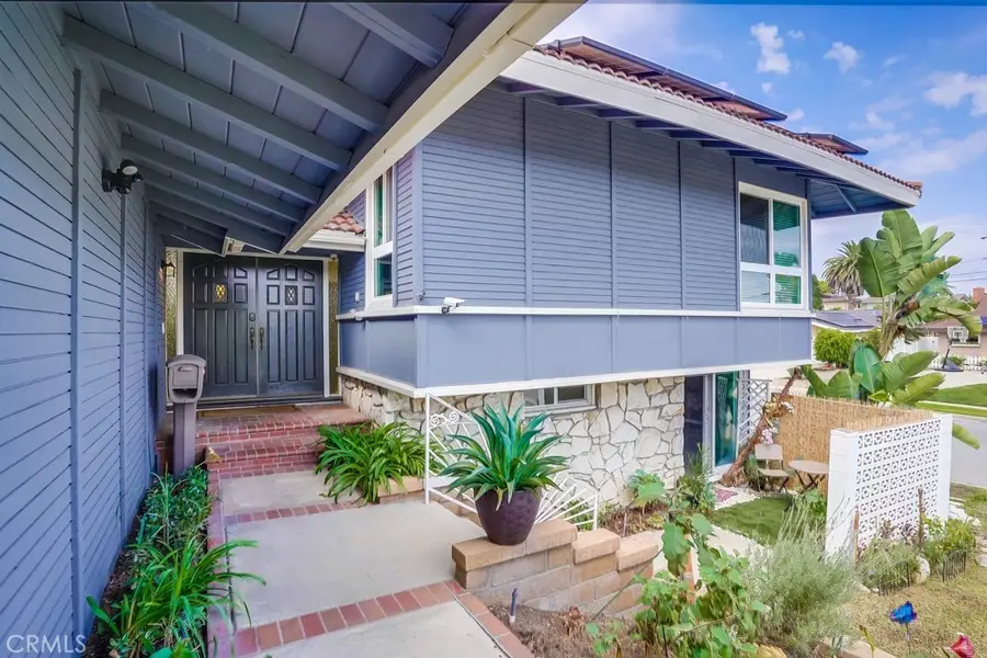 2211 Woodmere, La Habra, CA 90631 - #3