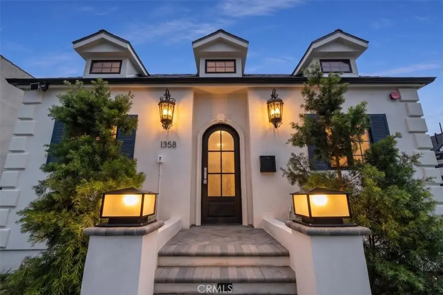 1358 S Ridgeley, Los Angeles, CA 90019 - #2