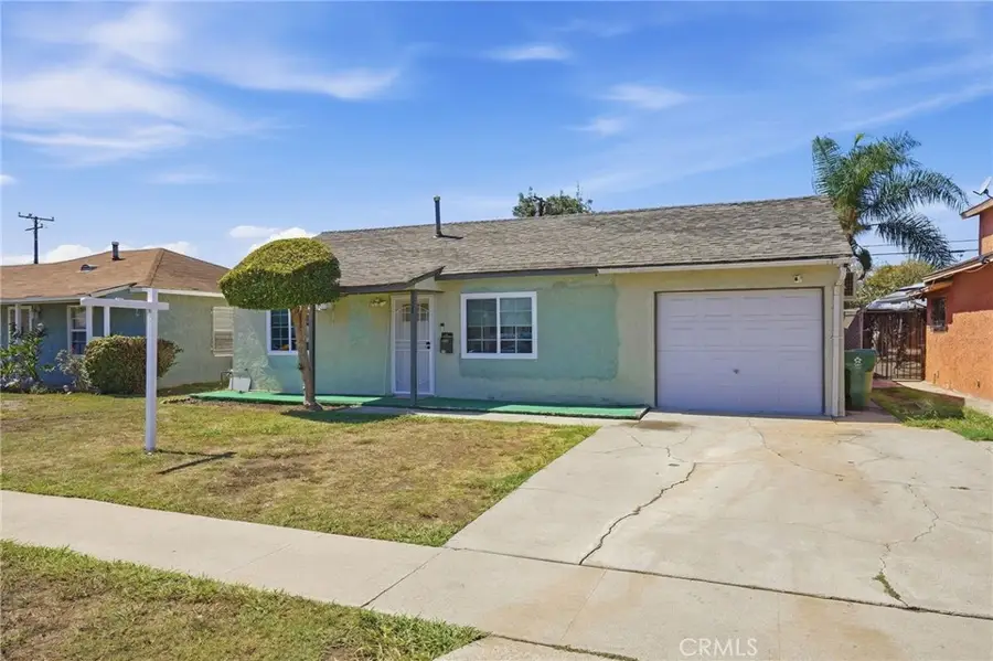 725 S Taper, Compton, CA 90220 - #2