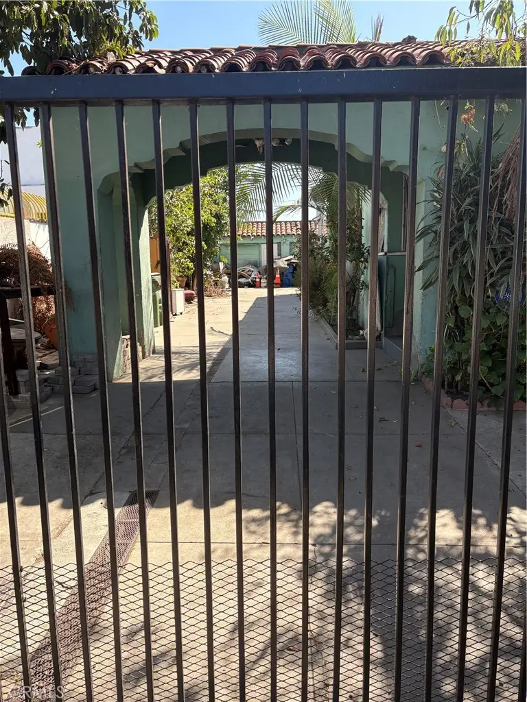 450 E 70th, Los Angeles, CA 90003 - #2