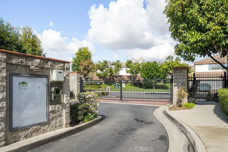2037 Pine Hurst, Hawthorne, CA 90250 - #2