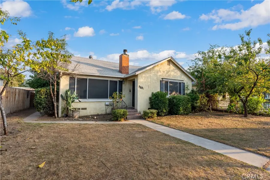 2604 Spruce, Bakersfield, CA 93301 - #2