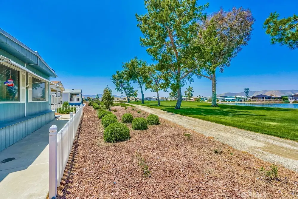 5001 W Florida #208, Hemet, CA 92545 - #1