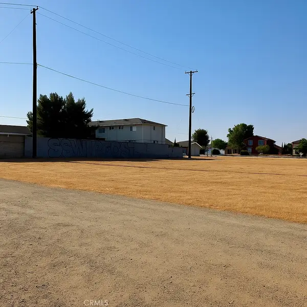 0 Vac/cor 5th St. E/ave Q6, Palmdale, CA 93550