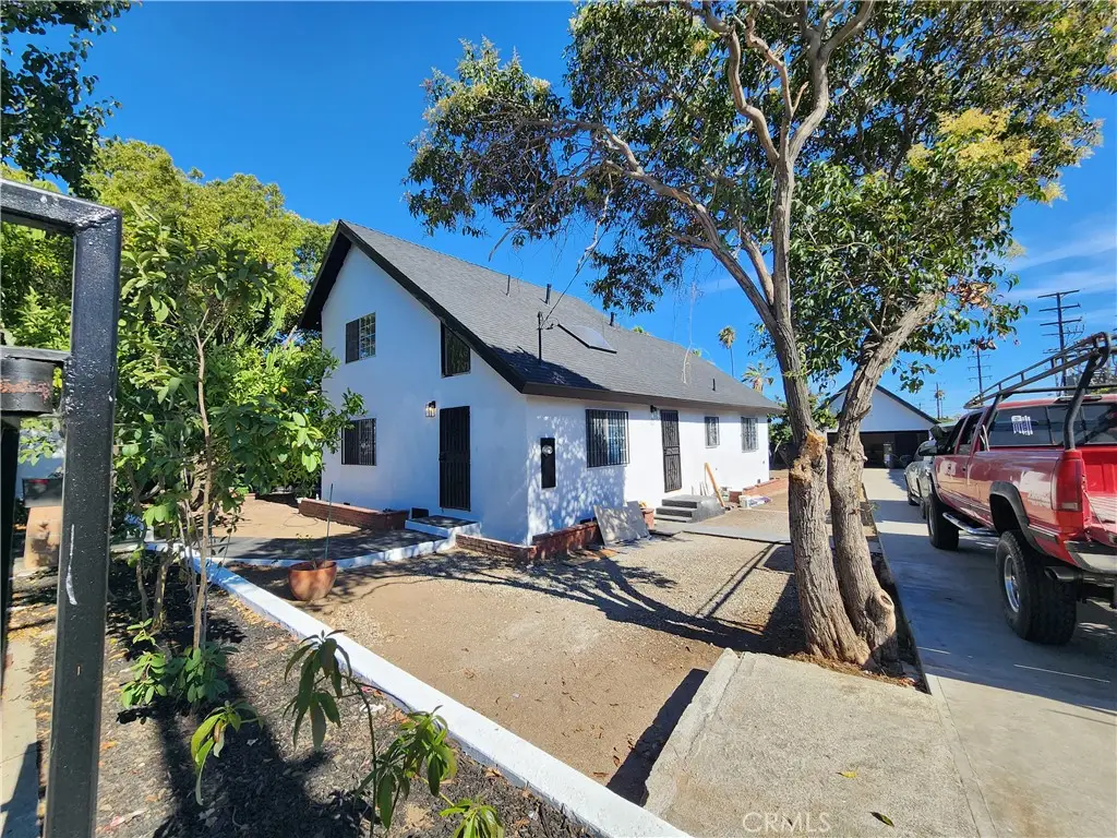 700 E Compton Boulevard, Rancho Dominguez, CA 90220 - Image #1