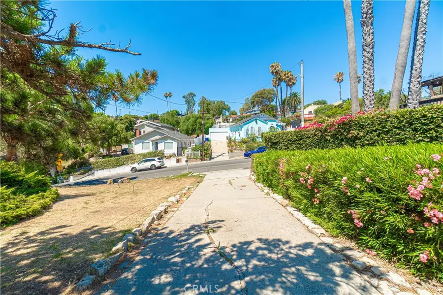 514 Arcadia Drive, San Pedro, CA 90731 - Image #2