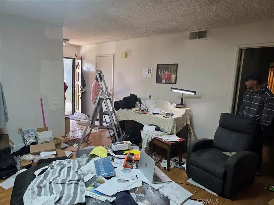 149 E 211th Street, Carson, CA 90745 - #2