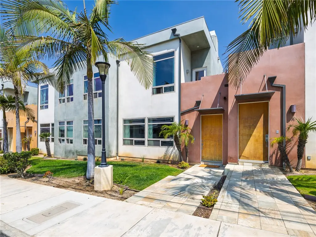 1225 E Grand Avenue #B, El Segundo, CA 90245 - #1