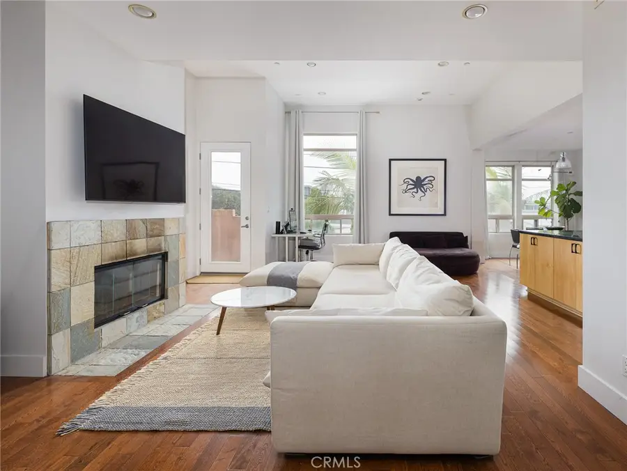 1225 E Grand Avenue #B, El Segundo, CA 90245 - #3