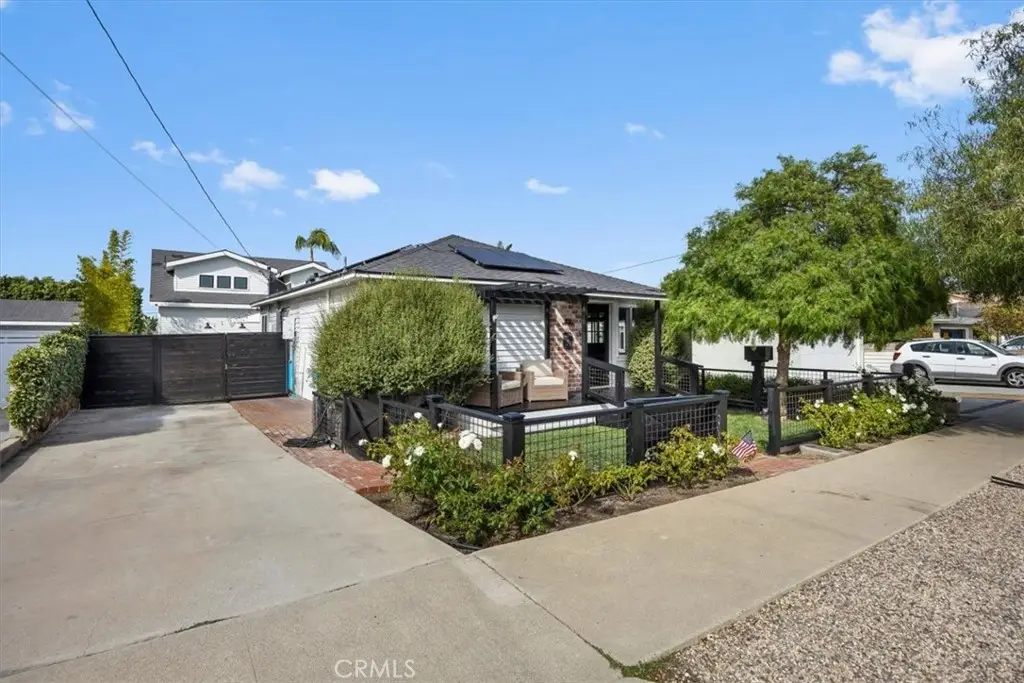 505 W Maple Avenue, El Segundo, CA 90245 - #1