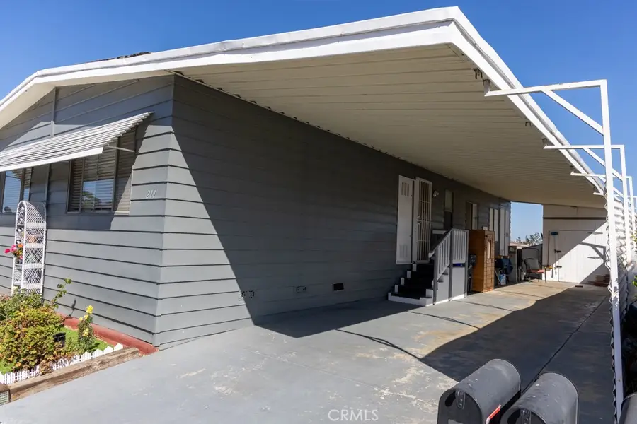 2601 E Victoria #211, Compton, CA 90220 - #2