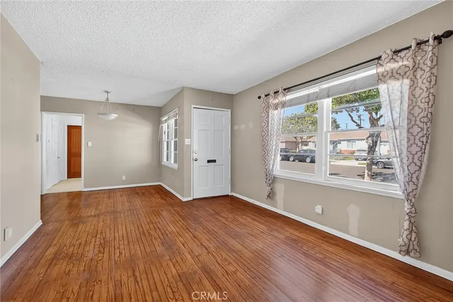 5340 W 122nd, Hawthorne, CA 90250 - Image #2