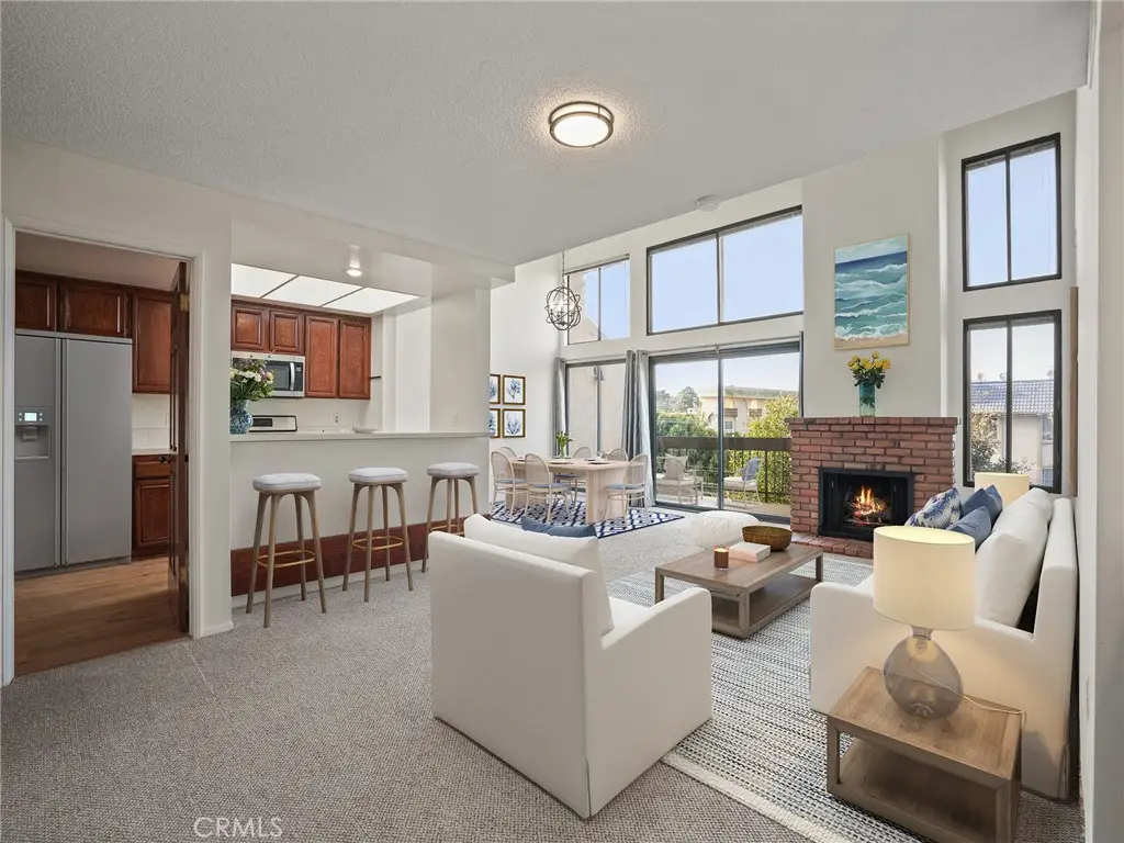 8180 Manitoba Street #302, Playa Del Rey, CA 90293 - Image #1