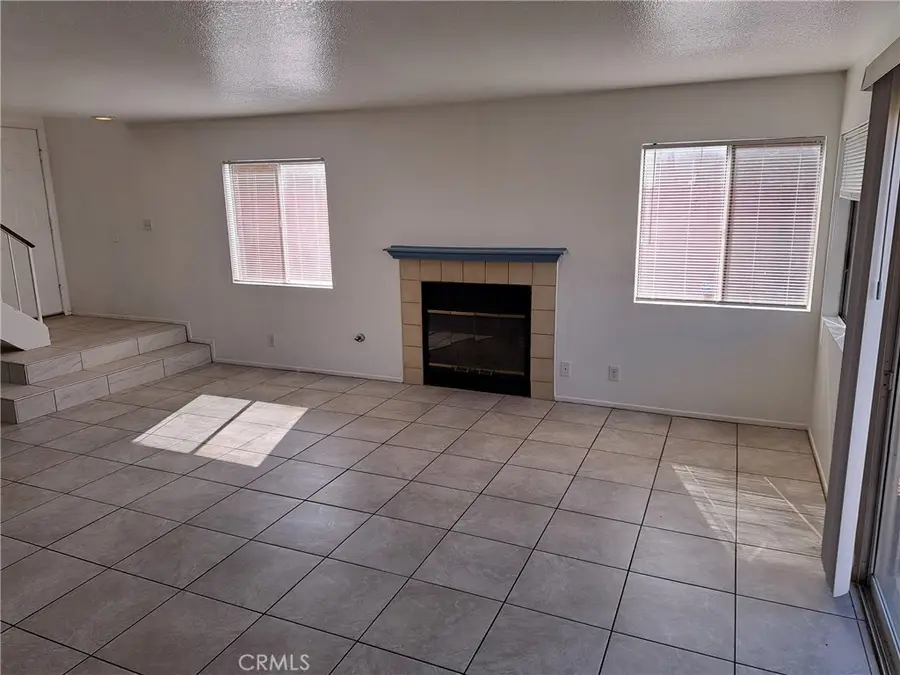 11346 Oak Knoll Drive, Fontana, CA 92337 - Image #3