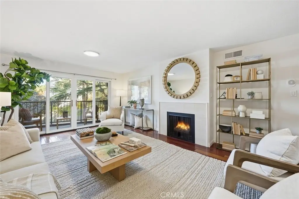 222 7th Street #202, Santa Monica, CA 90402 - Image #1