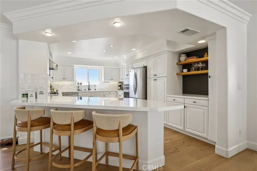 656 7th Street, Hermosa Beach, CA 90254 - Image #3