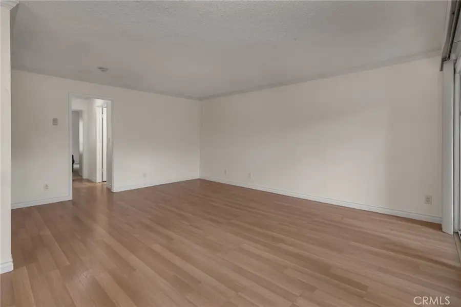 635 S Prospect #102, Redondo Beach, CA 90277 - Image #3