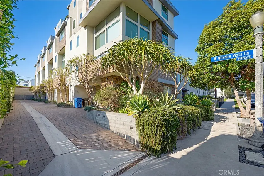 5409 W Wilshire Vista Lane, Los Angeles, CA 90019 - Image #3