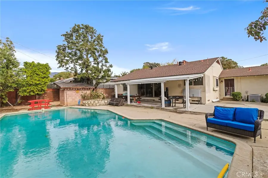 4065 Tenango, Claremont, CA 91711 - Image #2