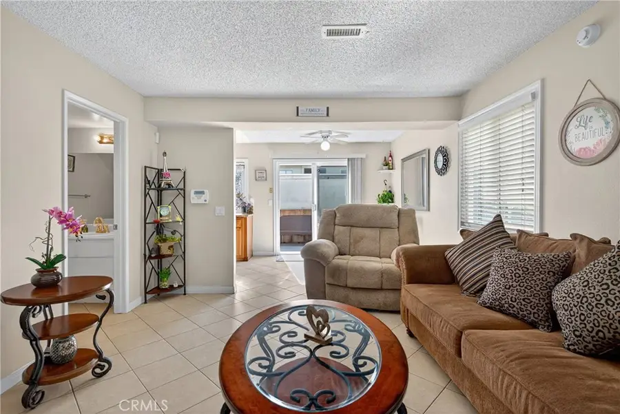 824 N Pasadena, Azusa, CA 91702 - #3