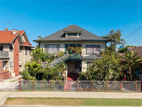 1123 W 18th, Los Angeles, CA 90015