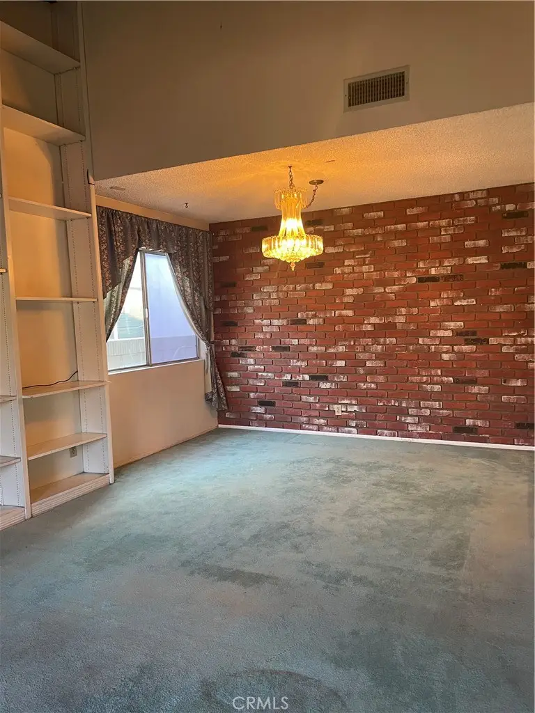 23035 Kinard Avenue, Carson, CA 90745 - Image #2