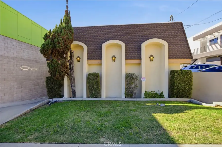 2121 Pacific Coast Highway, Hermosa Beach, CA 90254 - #3