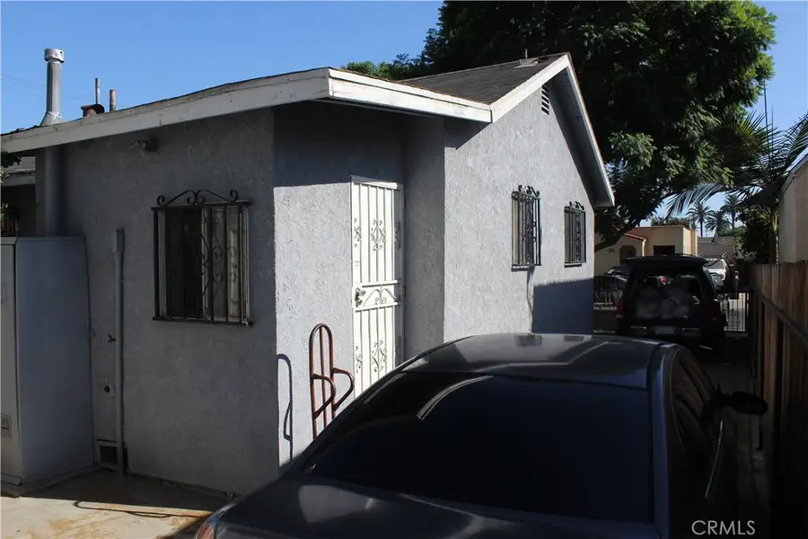 1263 E 87th, Los Angeles, CA 90002 - Image #2
