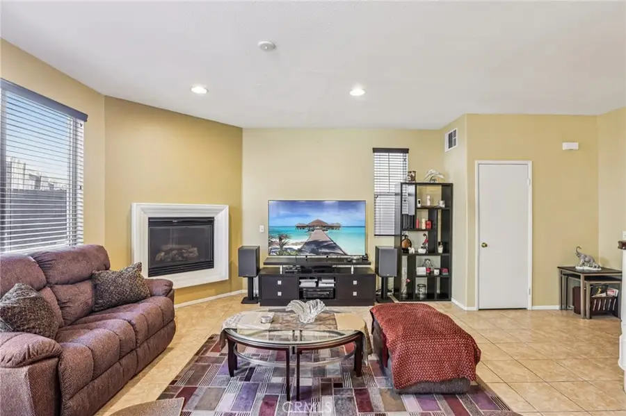 17550 Buttonwood Lane, Carson, CA 90746 - Image #3