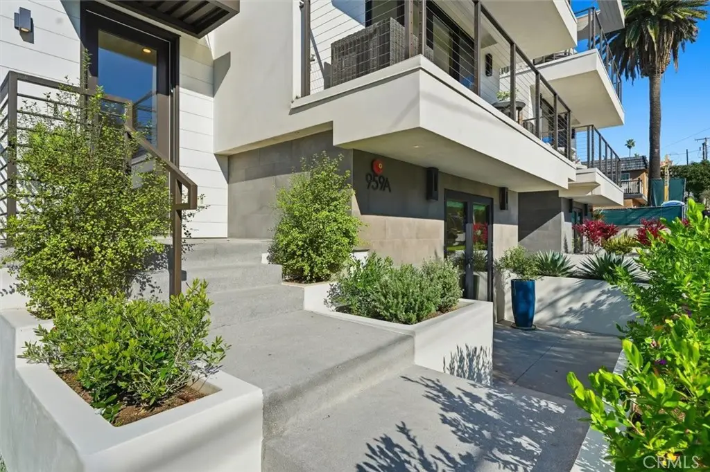 959 5th Street #A, Hermosa Beach, CA 90254 - #1