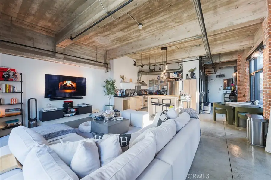 835 Locust Avenue #310, Long Beach, CA 90813 - Image #2