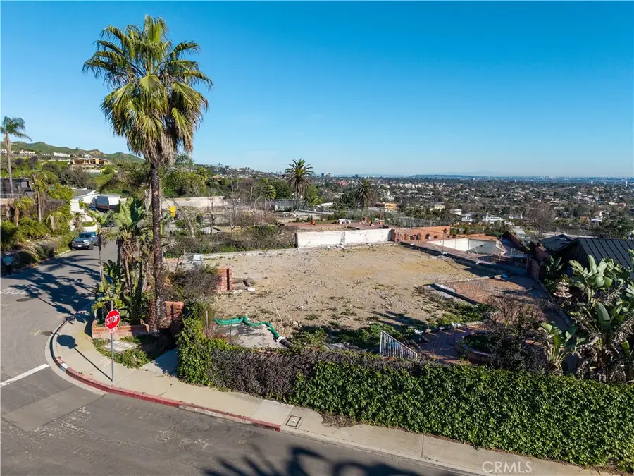 800 El Oro, Pacific Palisades, CA 90272 - Image #2