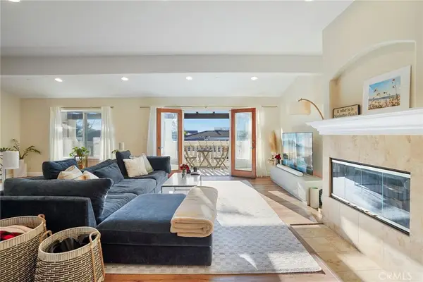 168 Ardmore Avenue, Hermosa Beach, CA 90254