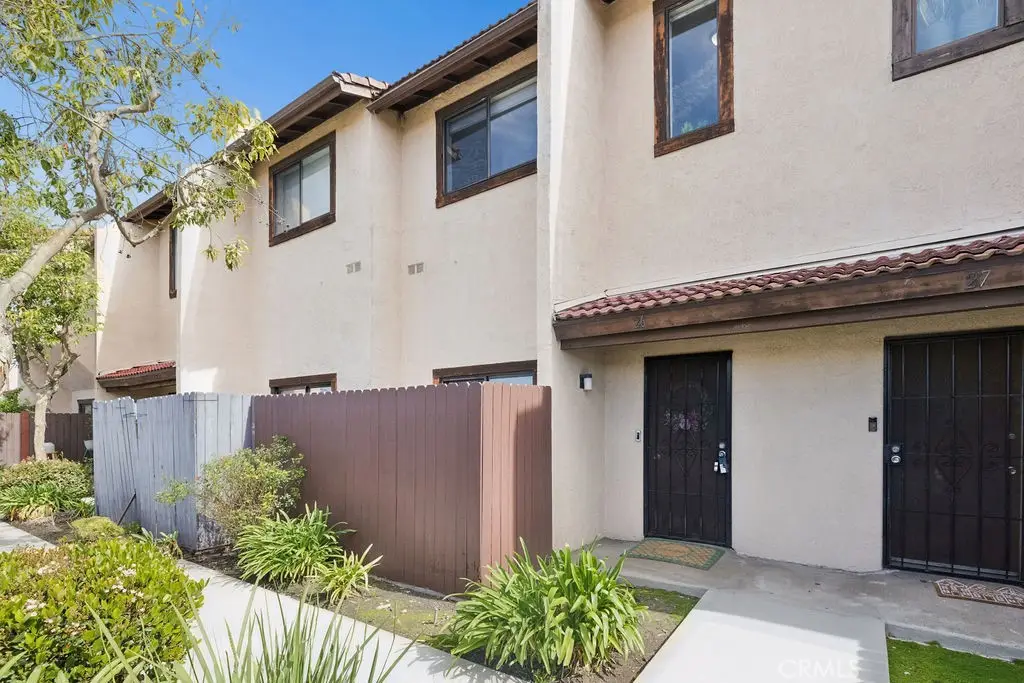 20823 Norwalk Boulevard #26, Lakewood, CA 90715 - #1